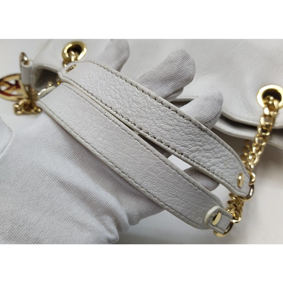 Michael Kors White Pebbled Leather Chain Strap Shoulder Bag - Picture 4 of 13